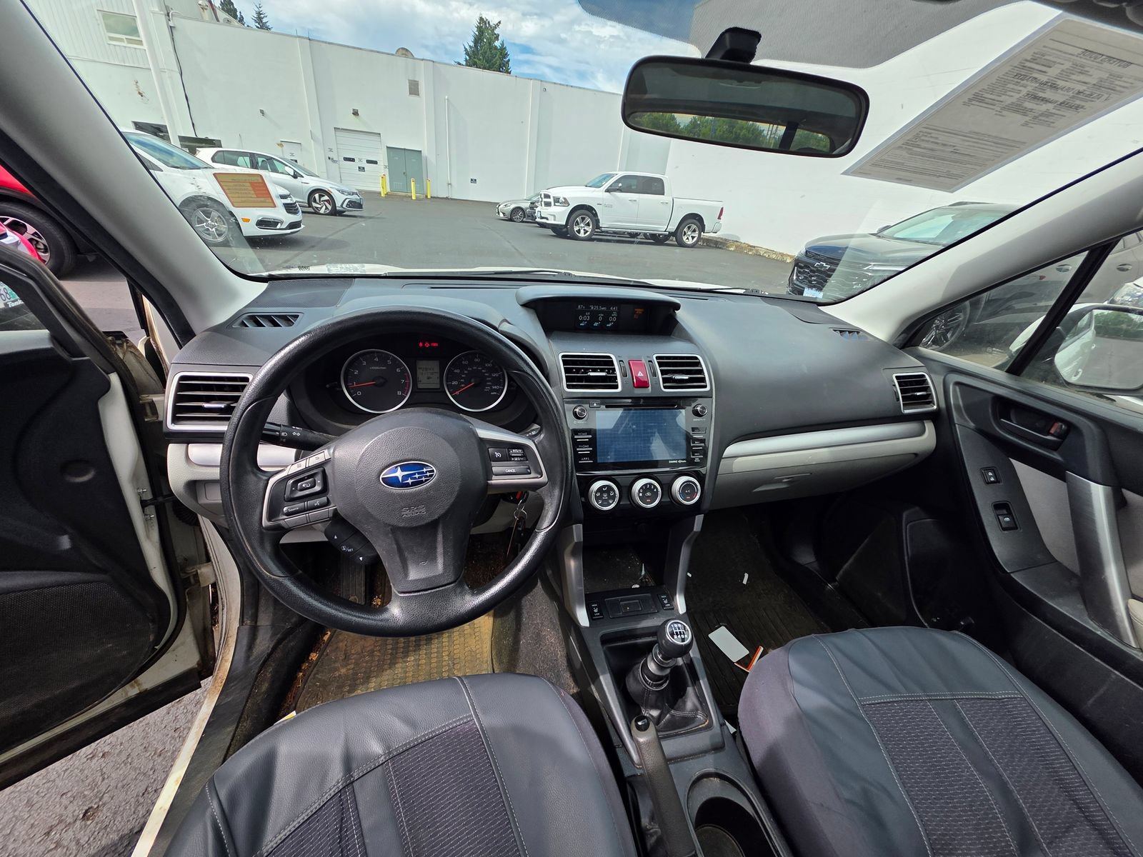 Used 2016 Subaru Forester 2.5i Premium AWD/4WD image 12