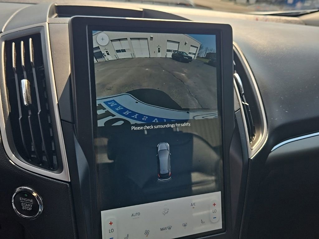 Used 2022 Ford Edge SEL image 19