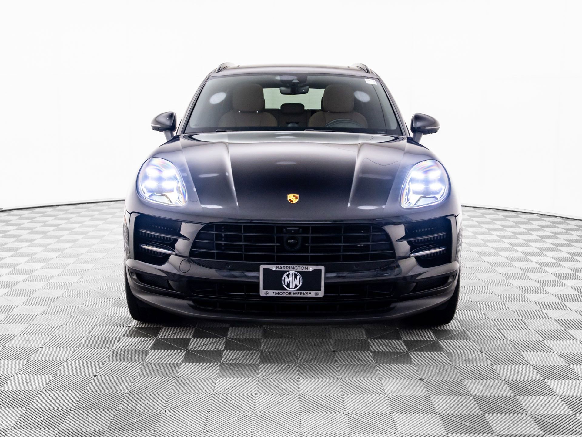 Certified 2021 Porsche Macan S image 9