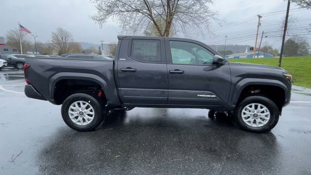 New 2026 Toyota Tacoma SR5 AWD/4WD image 9