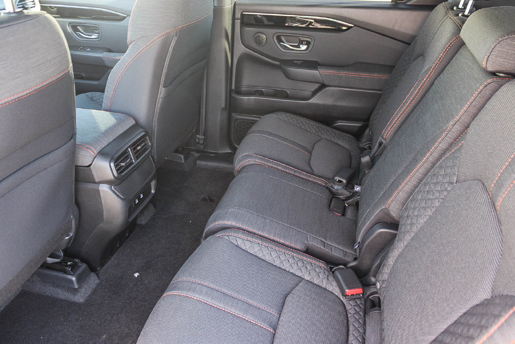 New 2026 Honda Pilot Sport image 20
