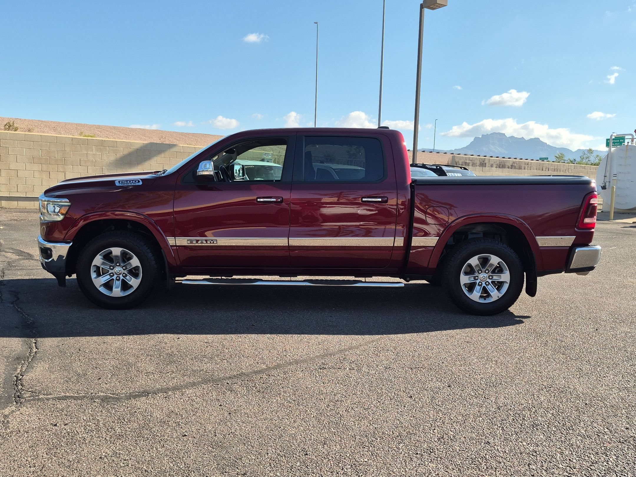 Used 2020 RAM 1500 Laramie RWD image 9