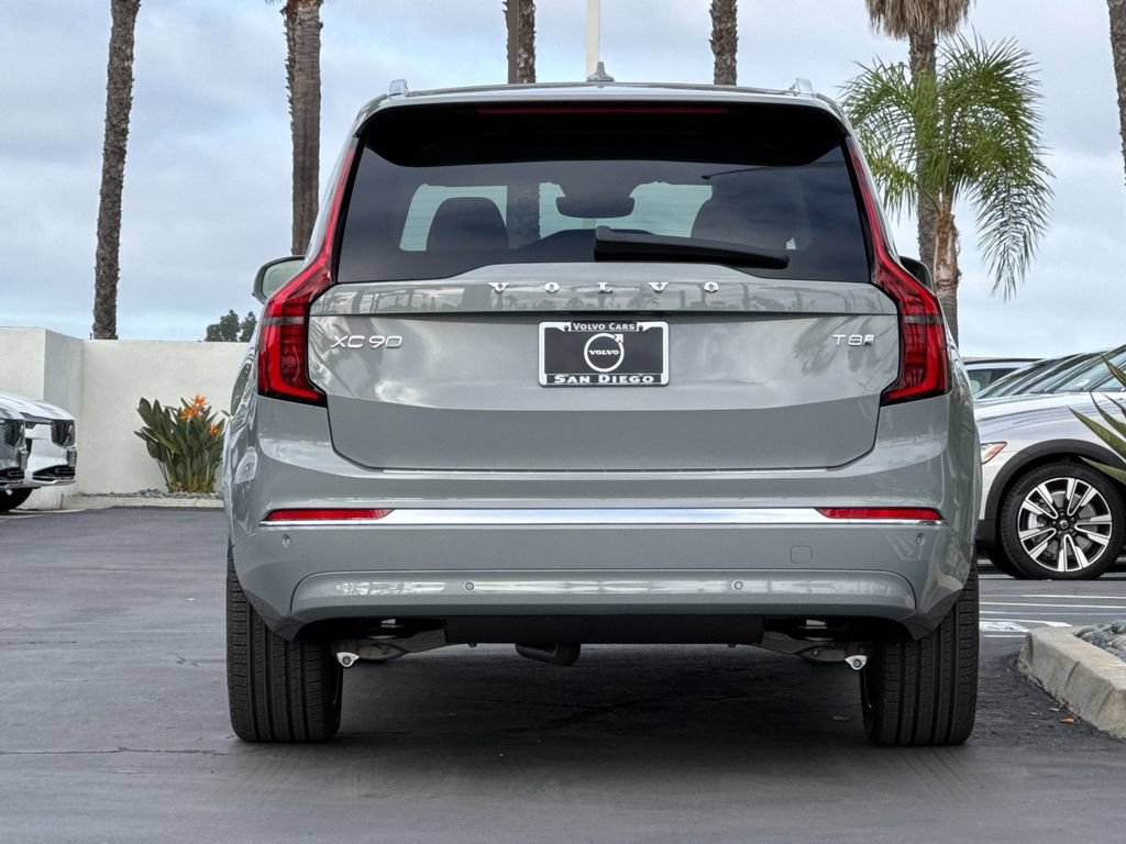 New 2026 Volvo XC90 T8 Ultra w/ Protection Package Premier AWD/4WD image 4