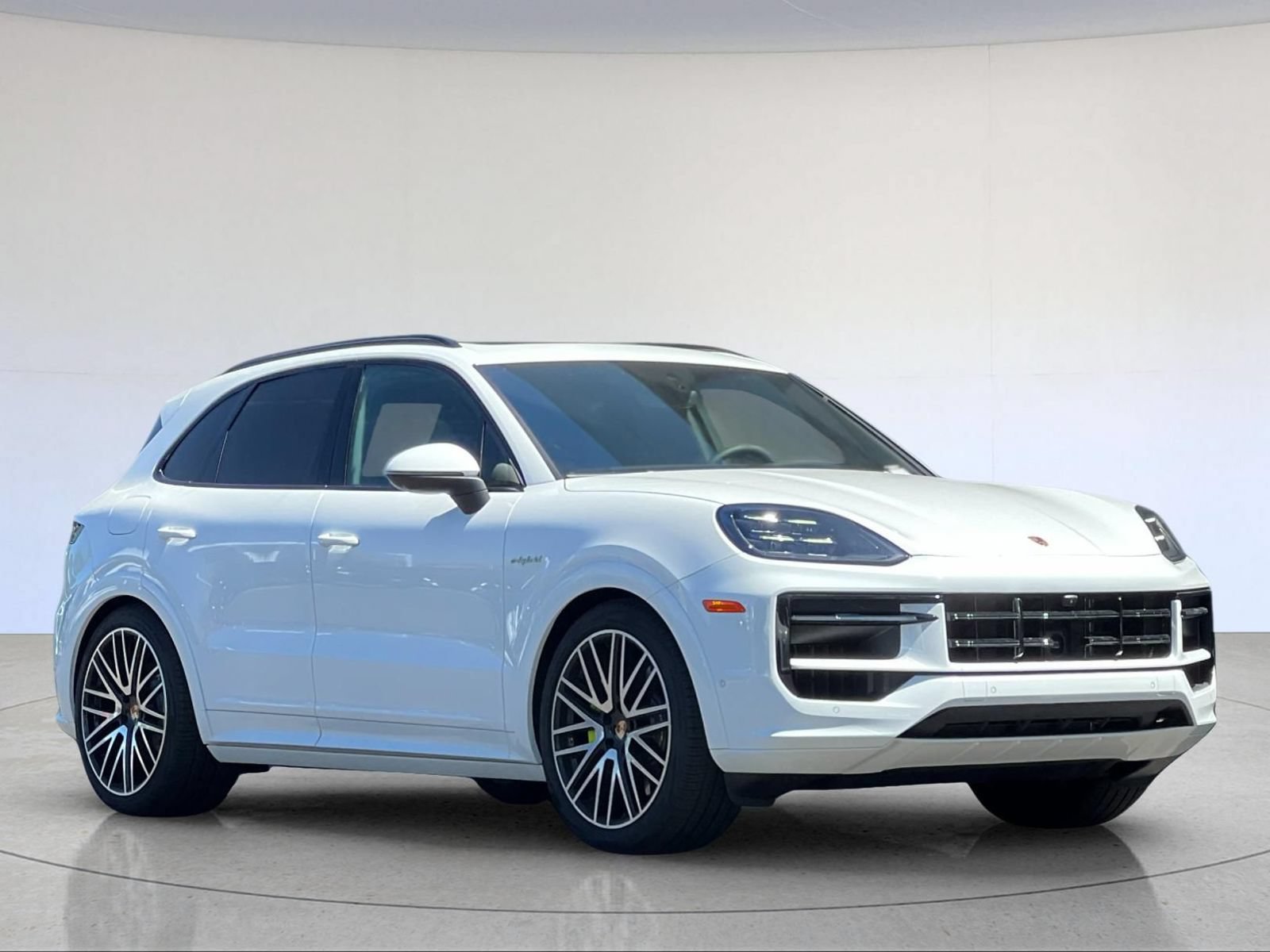 New 2025 Porsche Cayenne S AWD/4WD image 10