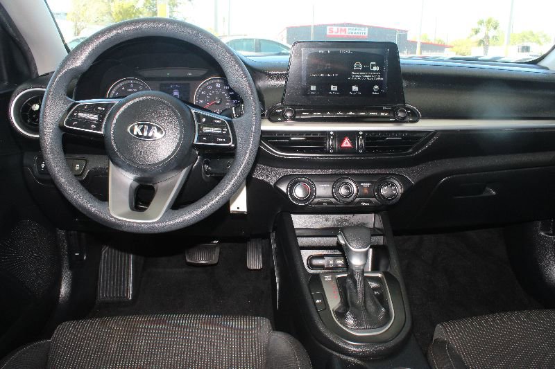 Used 2021 Kia Forte LXS image 12