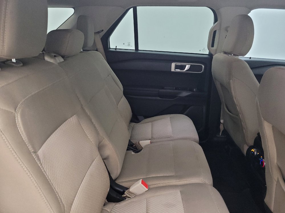 Used 2023 Ford Explorer 4WD image 19