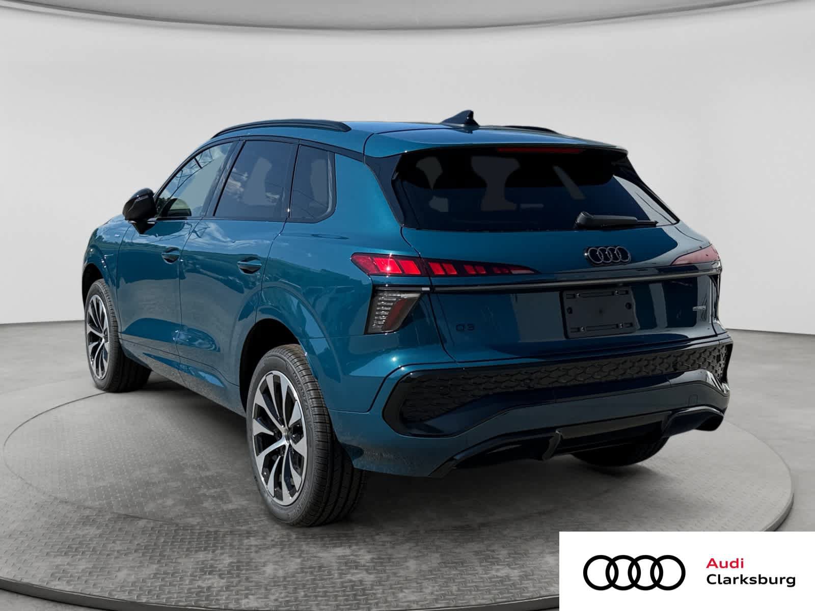 New 2026 Audi Q3 quattro 2.0T AWD/4WD image 7