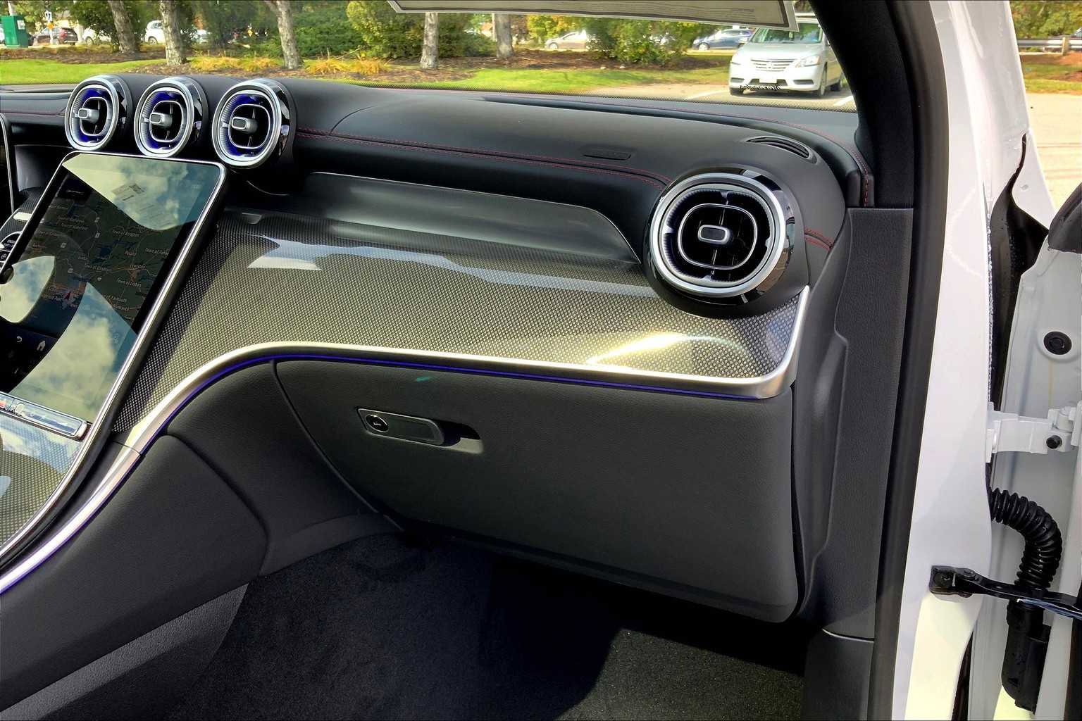 New 2026 Mercedes-Benz GLC 43 AMG 4MATIC Coupe image 10