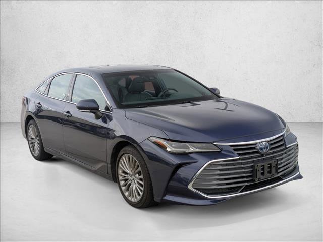 Used 2020 Toyota Avalon Limited w/ Advanced Safety Package FWD video 3