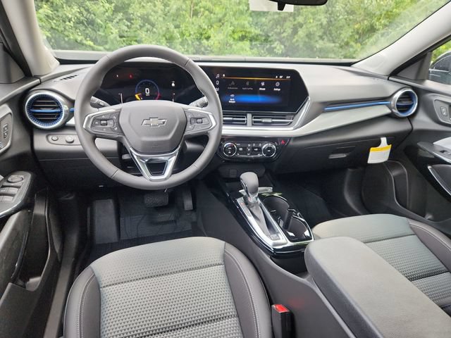 New 2026 Chevrolet Trax LT w/ Driver Confidence Package FWD image 20