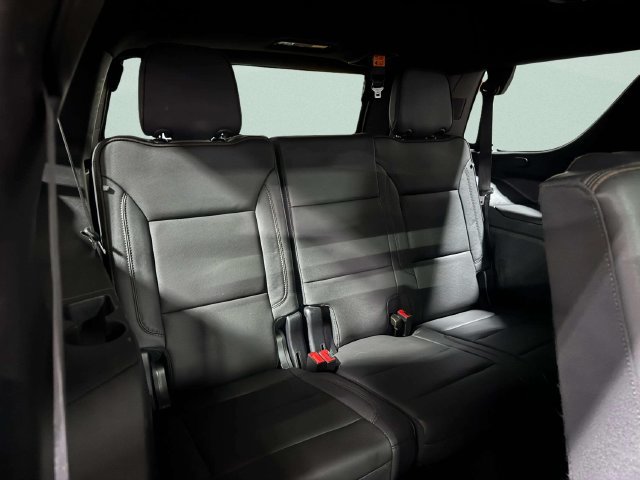 Used 2023 Chevrolet Tahoe High Country w/ Premium Package 2 AWD/4WD image 30