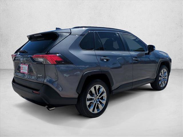 Certified 2021 Toyota RAV4 XLE Premium FWD image 5