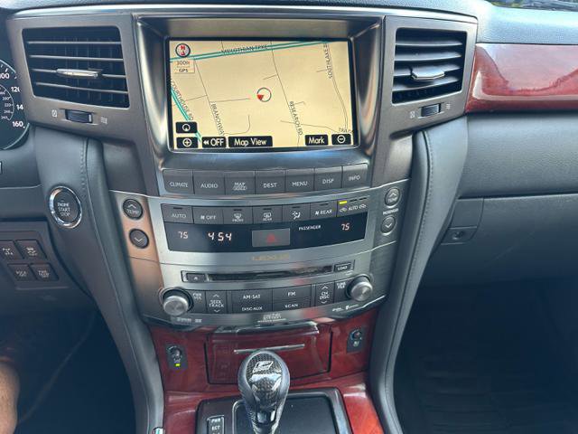 Used 2009 Lexus LX 570 4WD image 28