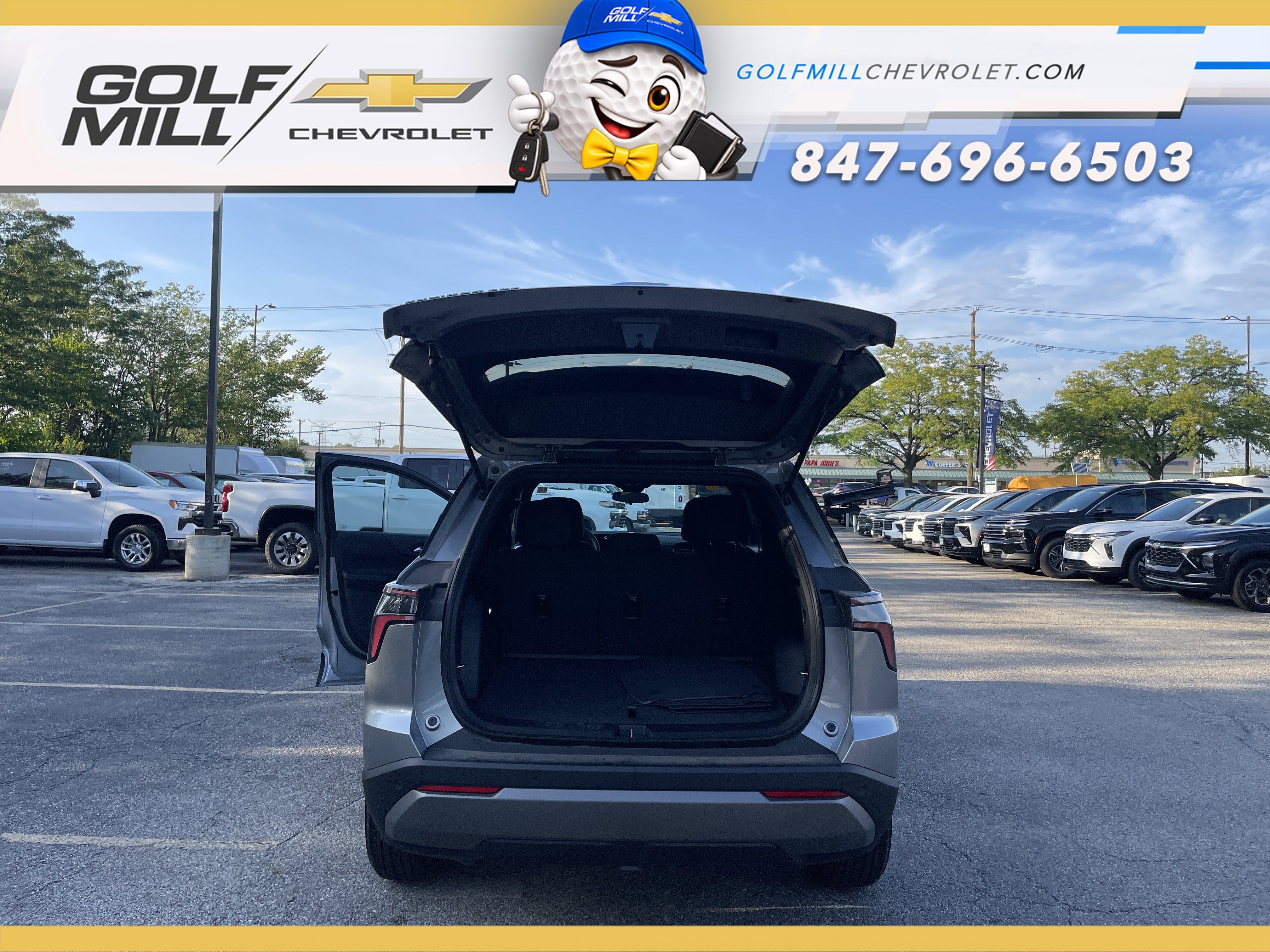 Used 2026 Chevrolet Equinox LT AWD/4WD image 12
