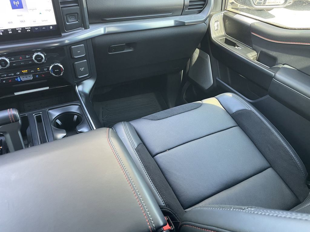 Used 2025 Ford F150 Raptor AWD/4WD image 15
