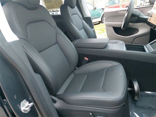 Used 2026 Tesla Model Y Long Range image 10