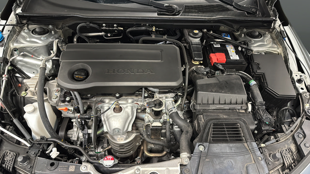 Used 2025 Honda Civic Sport image 25