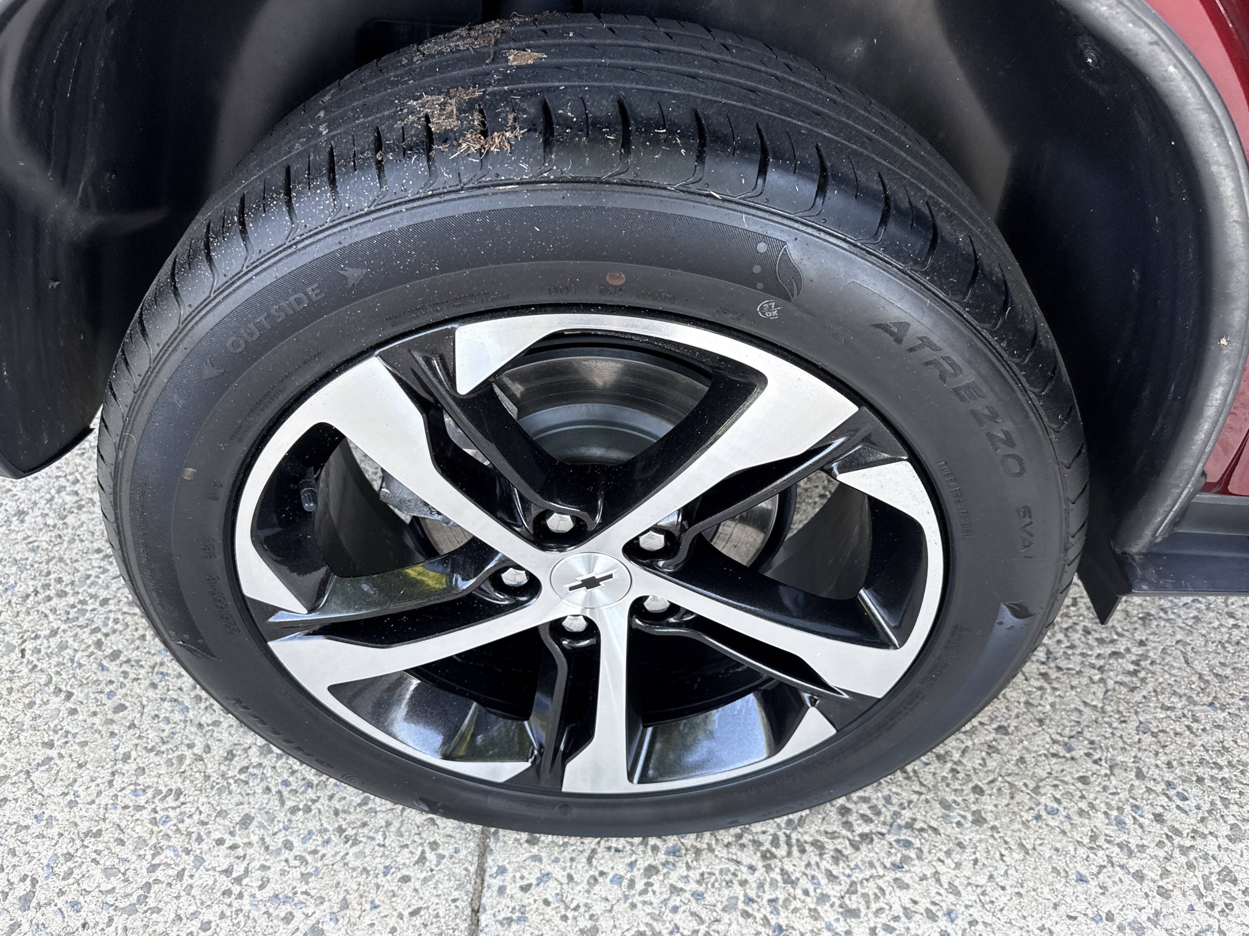 Used 2024 Chevrolet Trax RS w/ Driver Confidence Package FWD image 17