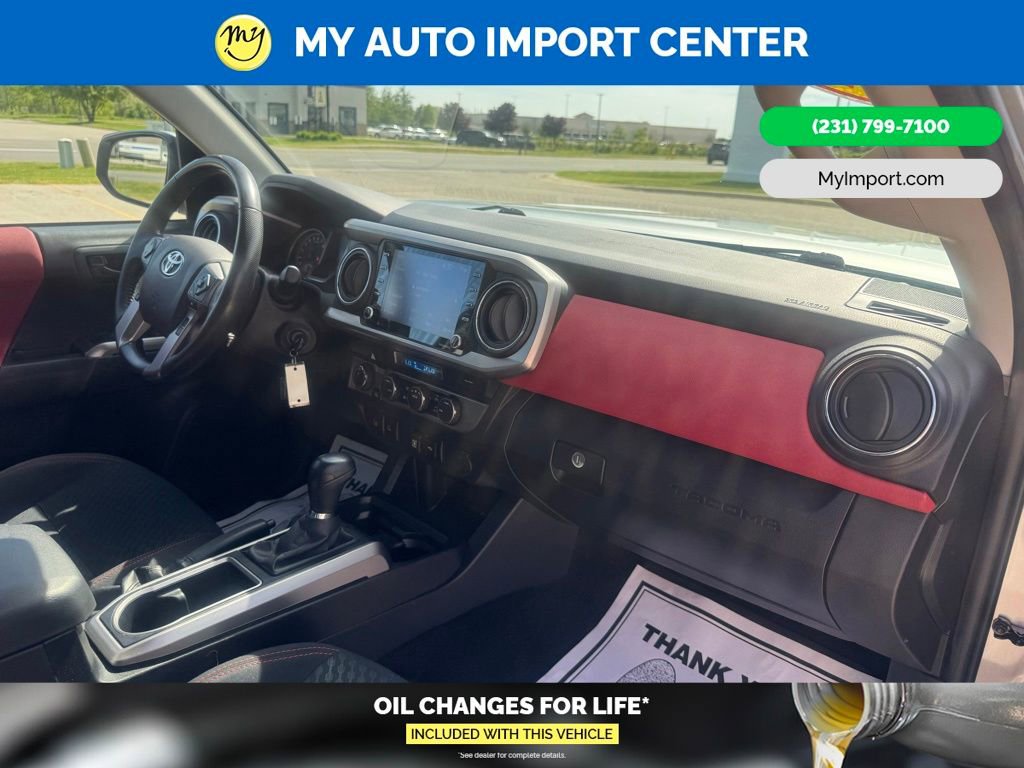 Certified 2022 Toyota Tacoma SR5 w/ Technology Package AWD/4WD image 26