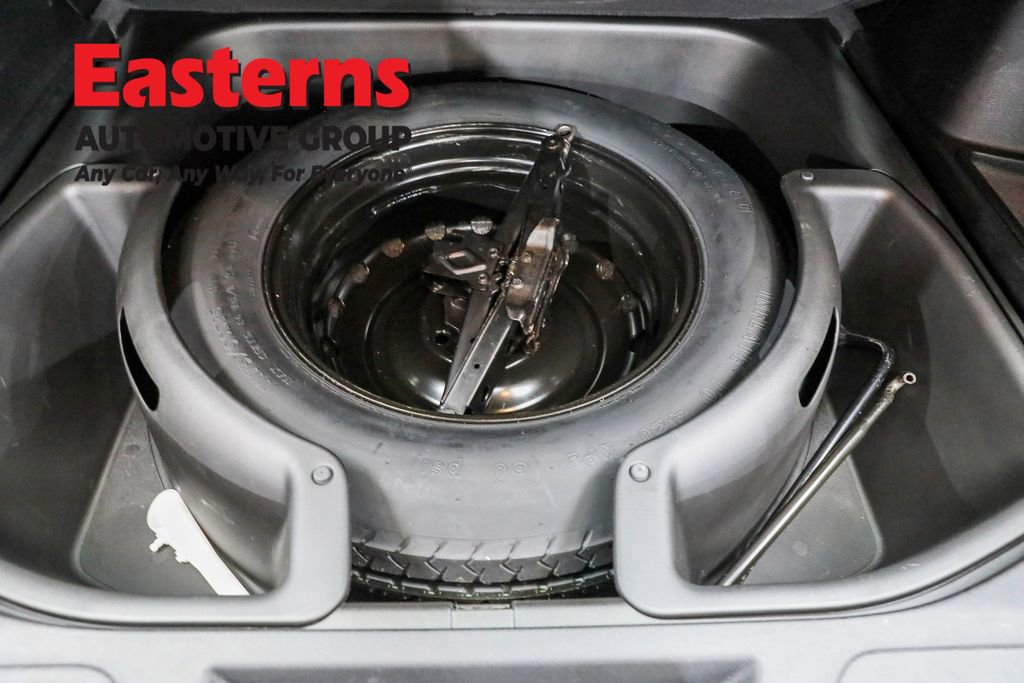 Used 2021 Jeep Grand Cherokee Laredo X image 24