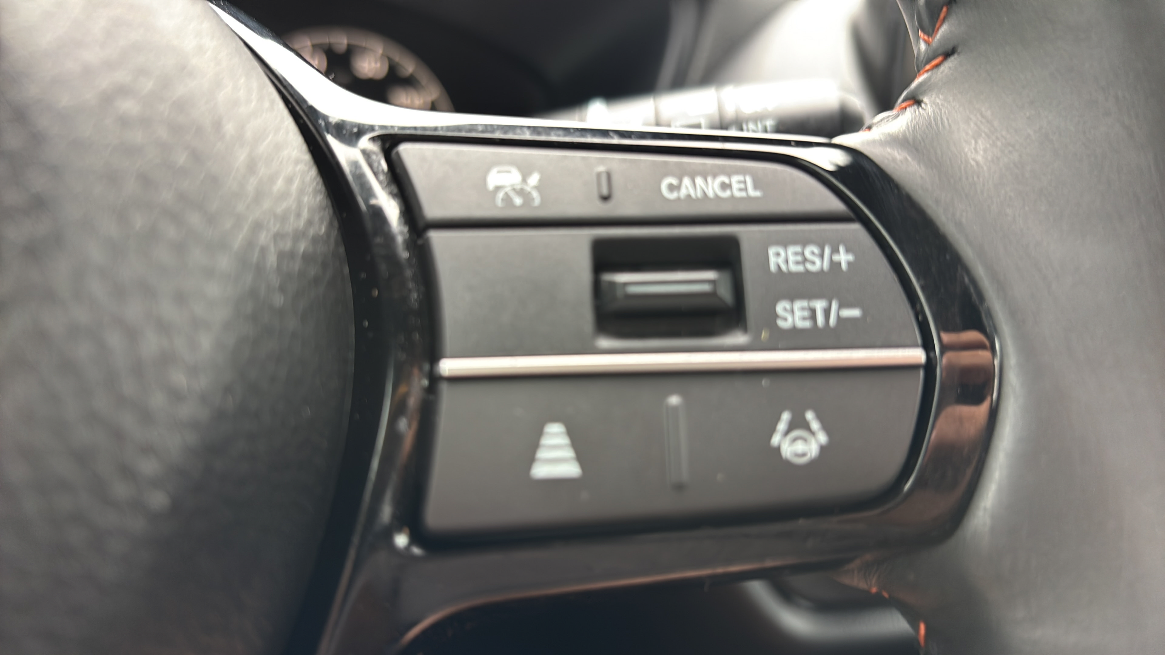 Certified 2024 Honda HR-V Sport image 24