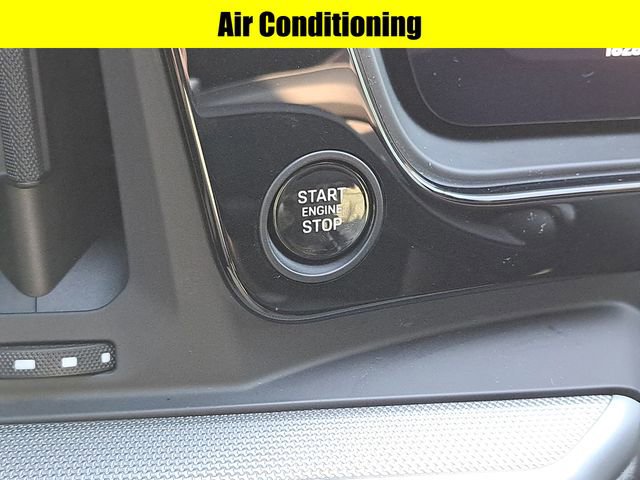 Used 2024 Porsche Cayenne image 18