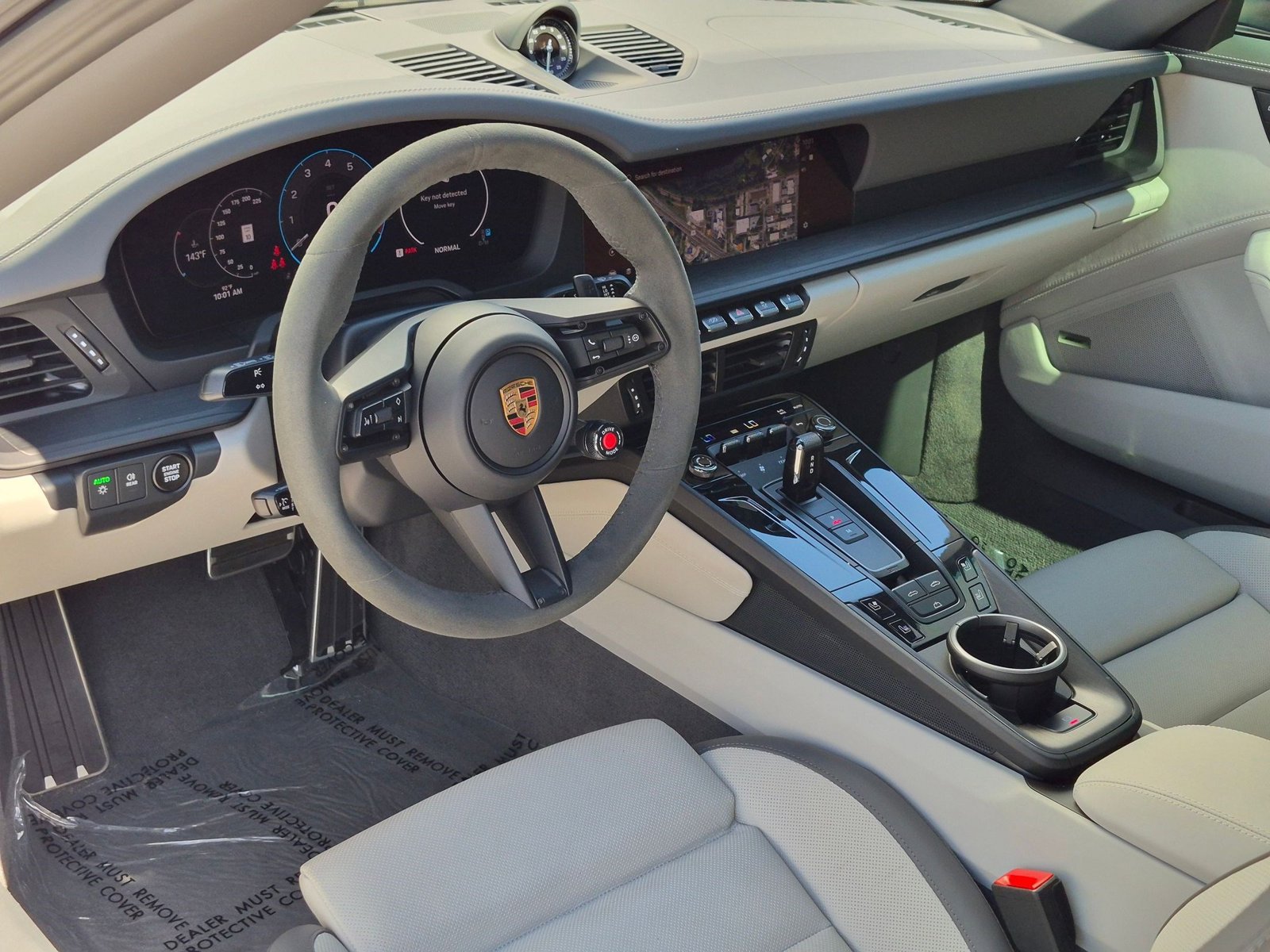 Certified 2025 Porsche 911 Carrera GTS RWD image 4