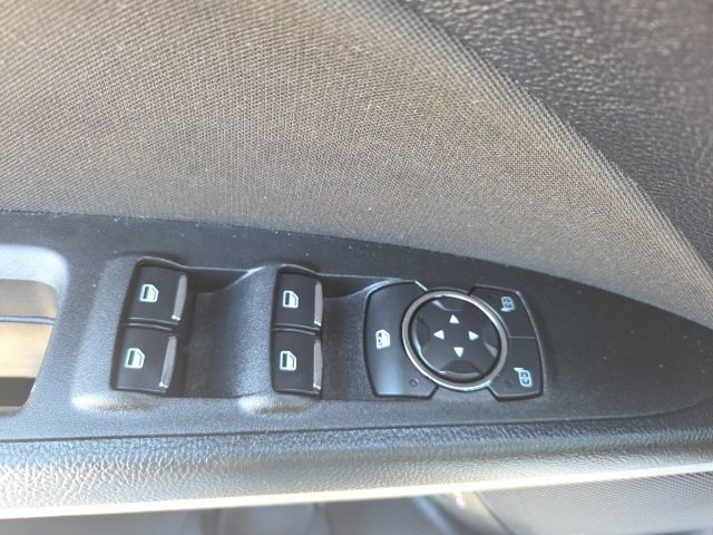 Used 2020 Ford Fusion SE image 26