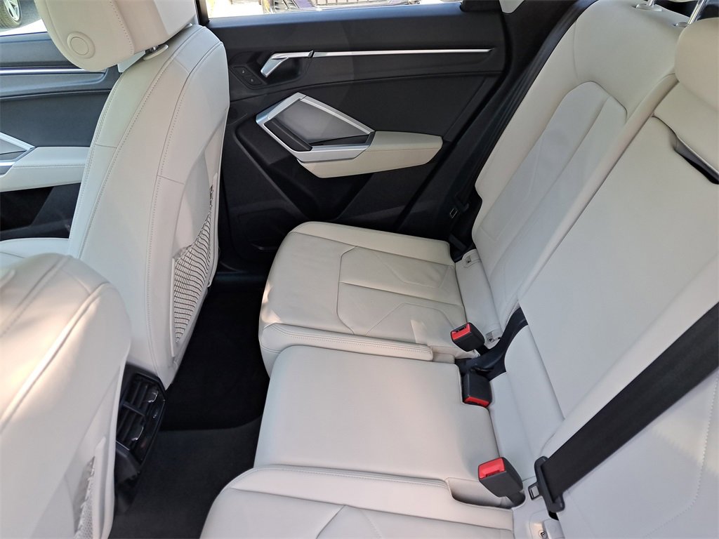 Certified 2021 Audi Q3 2.0T Premium w/ Convenience Package image 27