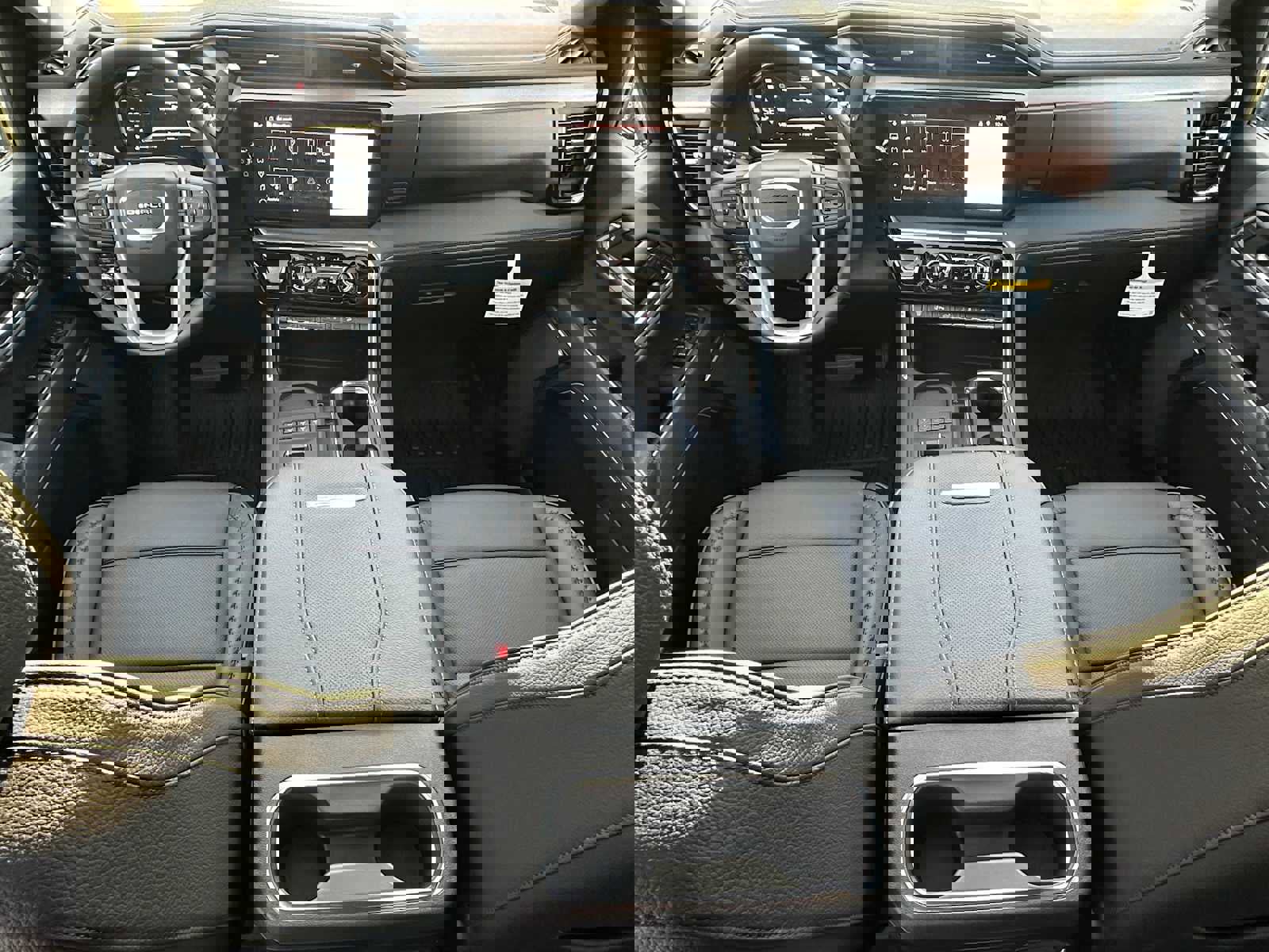 New 2026 GMC Sierra 2500 Denali w/ Denali Reserve Package image 19