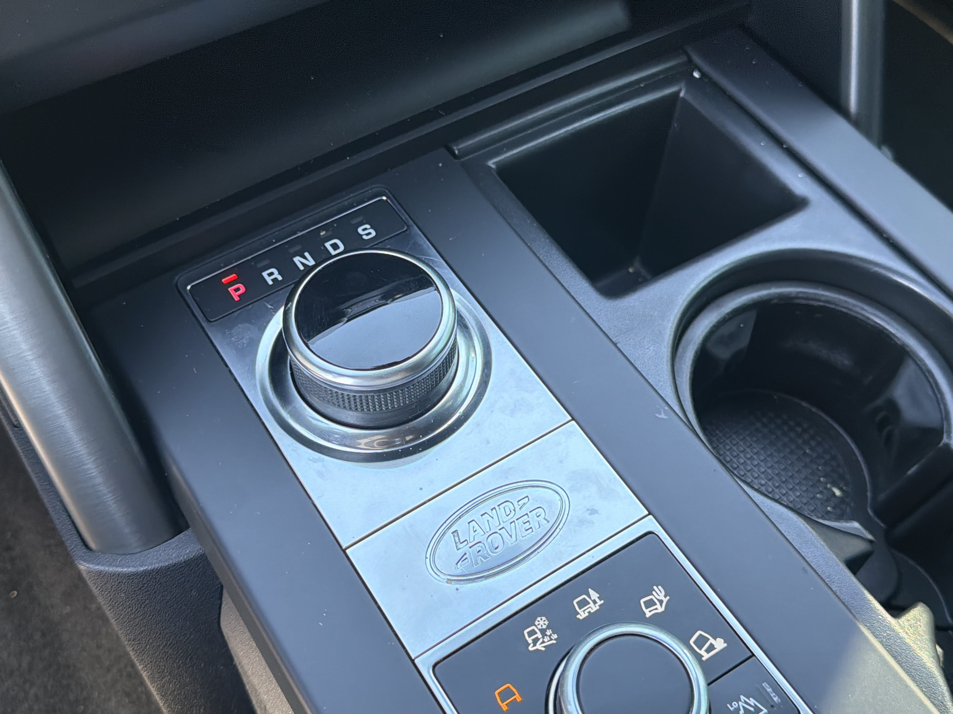 Used 2020 Land Rover Discovery Landmark AWD/4WD image 37
