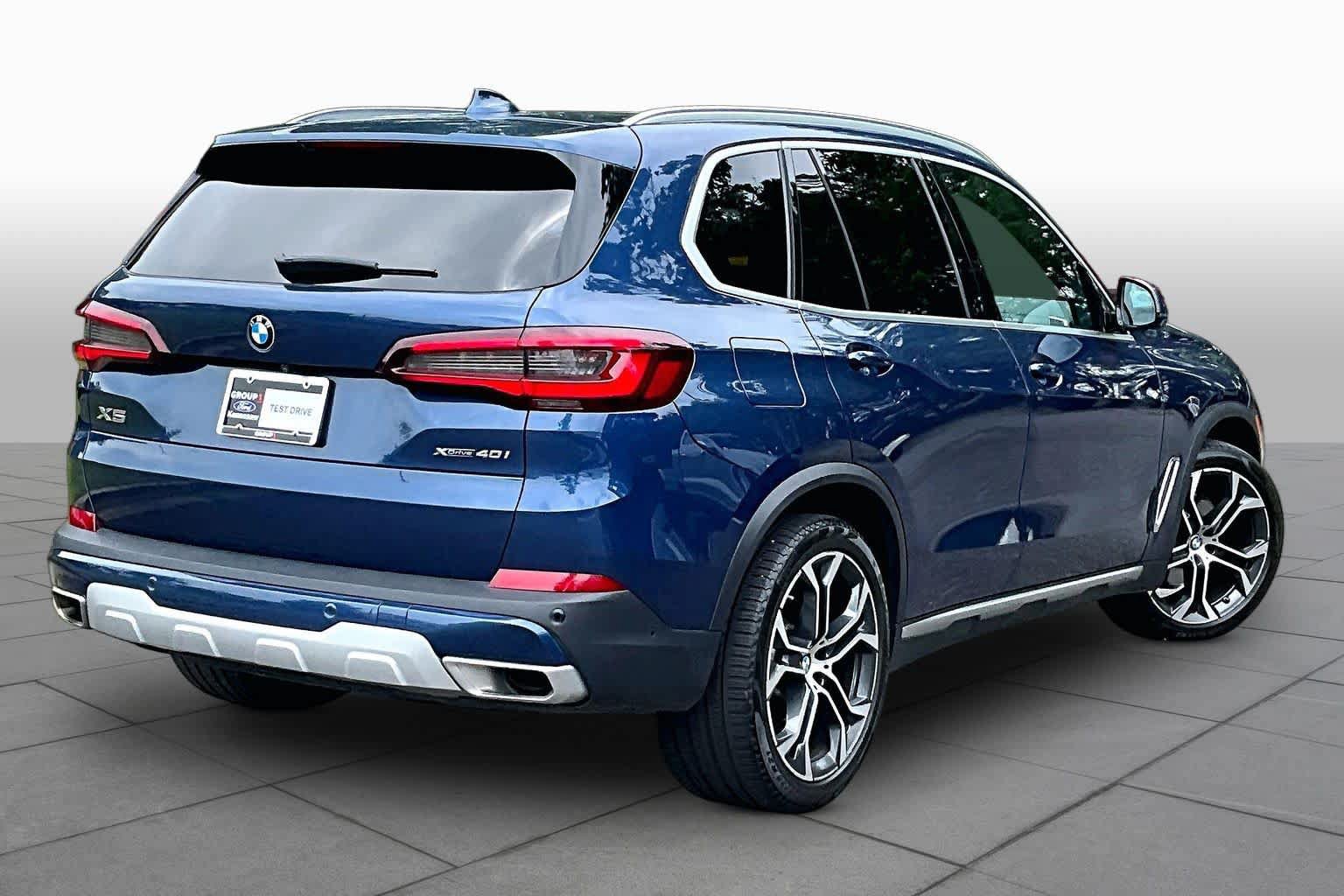Used 2023 BMW X5 xDrive40i w/ Premium Package AWD/4WD image 13