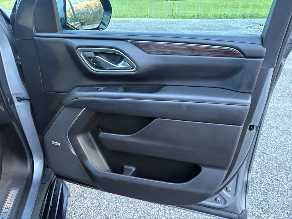 Used 2021 Chevrolet Tahoe LT AWD/4WD image 17