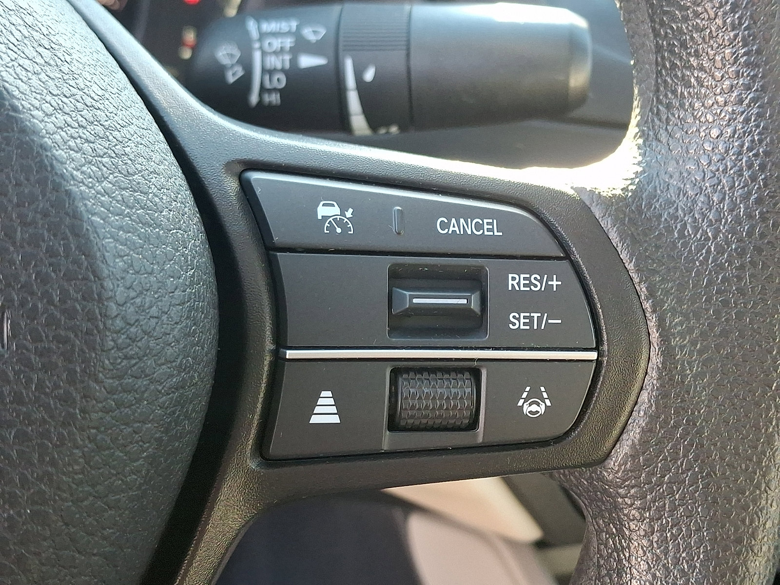 Used 2023 Honda Accord EX image 22