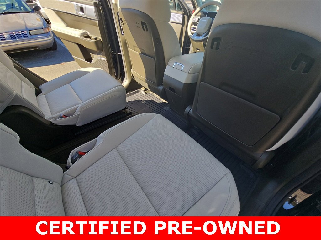 Used 2025 Hyundai Santa Fe Calligraphy image 12
