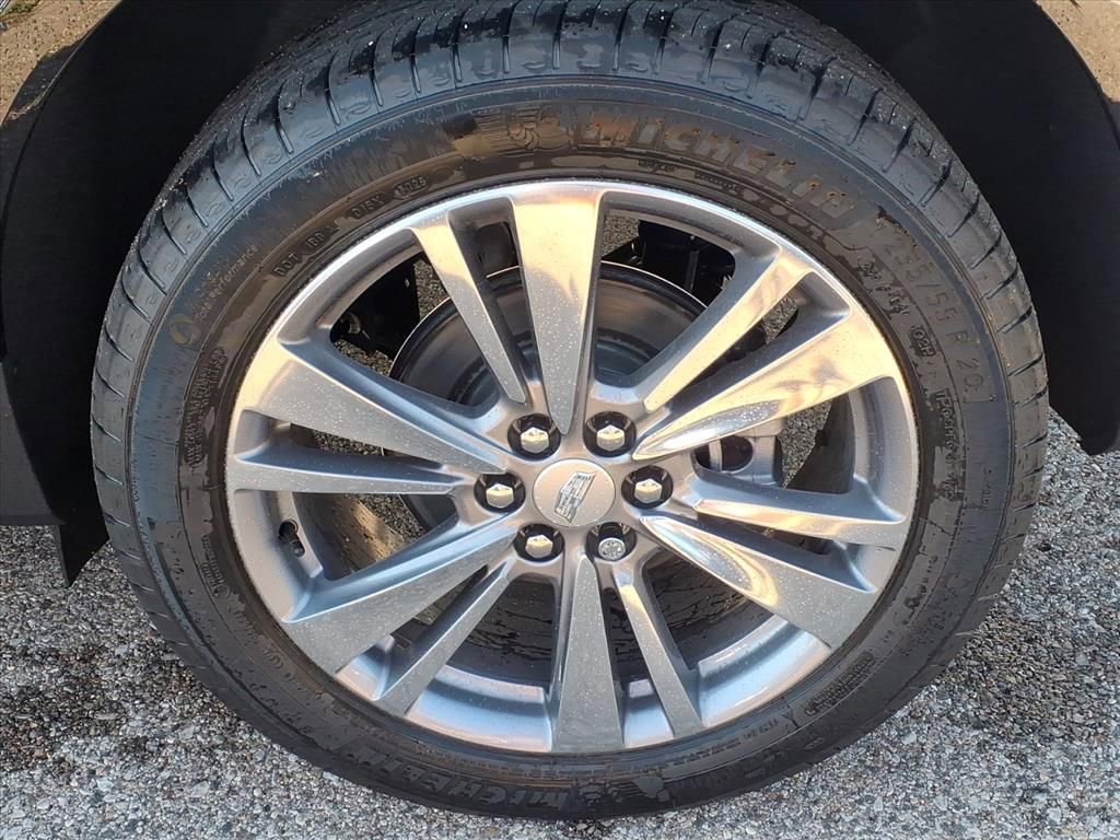 New 2025 Cadillac XT5 Premium Luxury w/ LPO, Floor Liner Package image 7