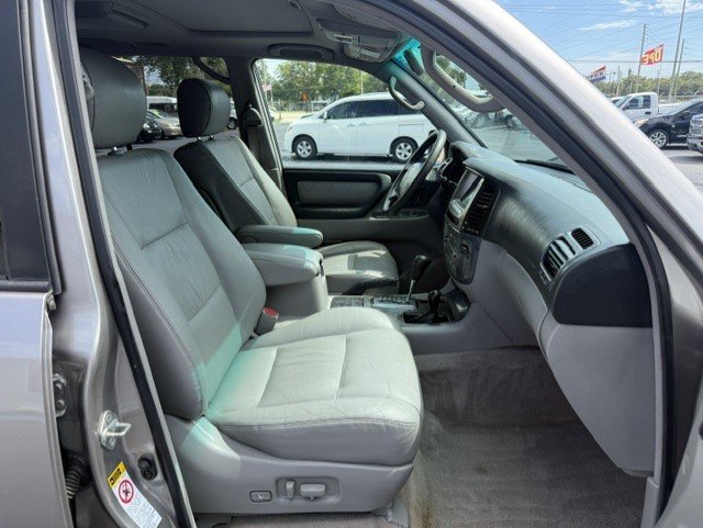Used 2004 Toyota Land Cruiser AWD/4WD image 12