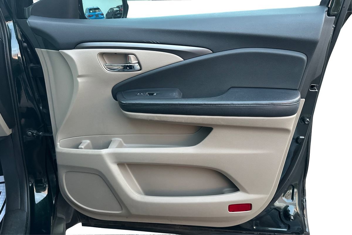 Used 2016 Honda Pilot EX-L image 23