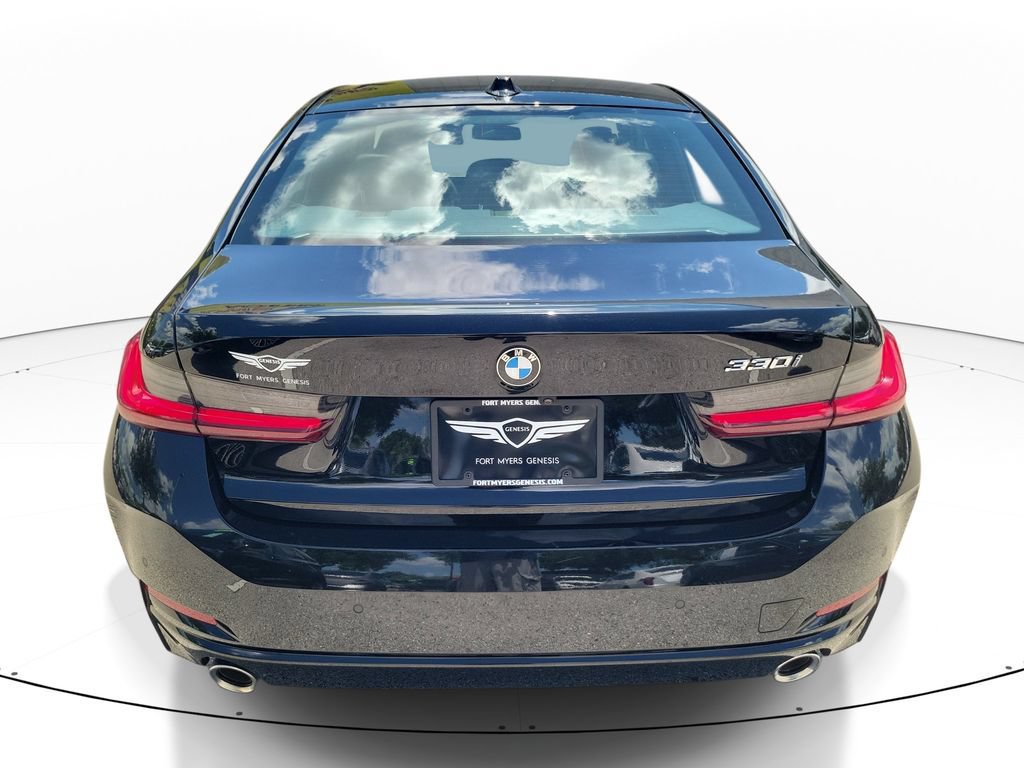 Used 2025 BMW 330i Sedan RWD image 3