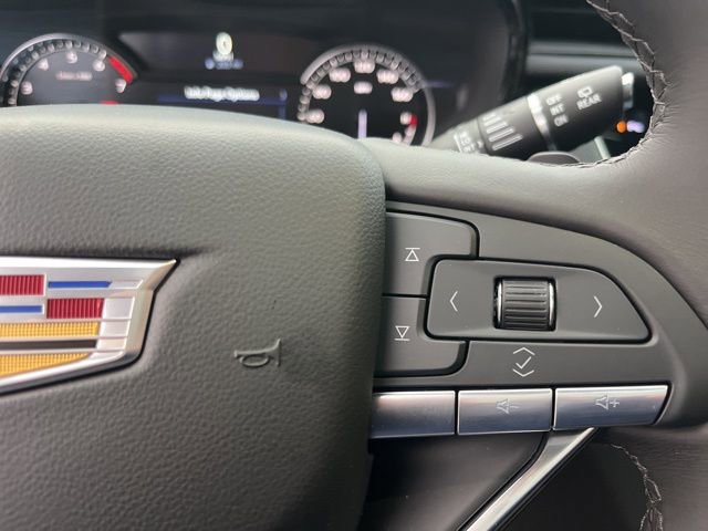 New 2025 Cadillac XT6 Luxury image 21