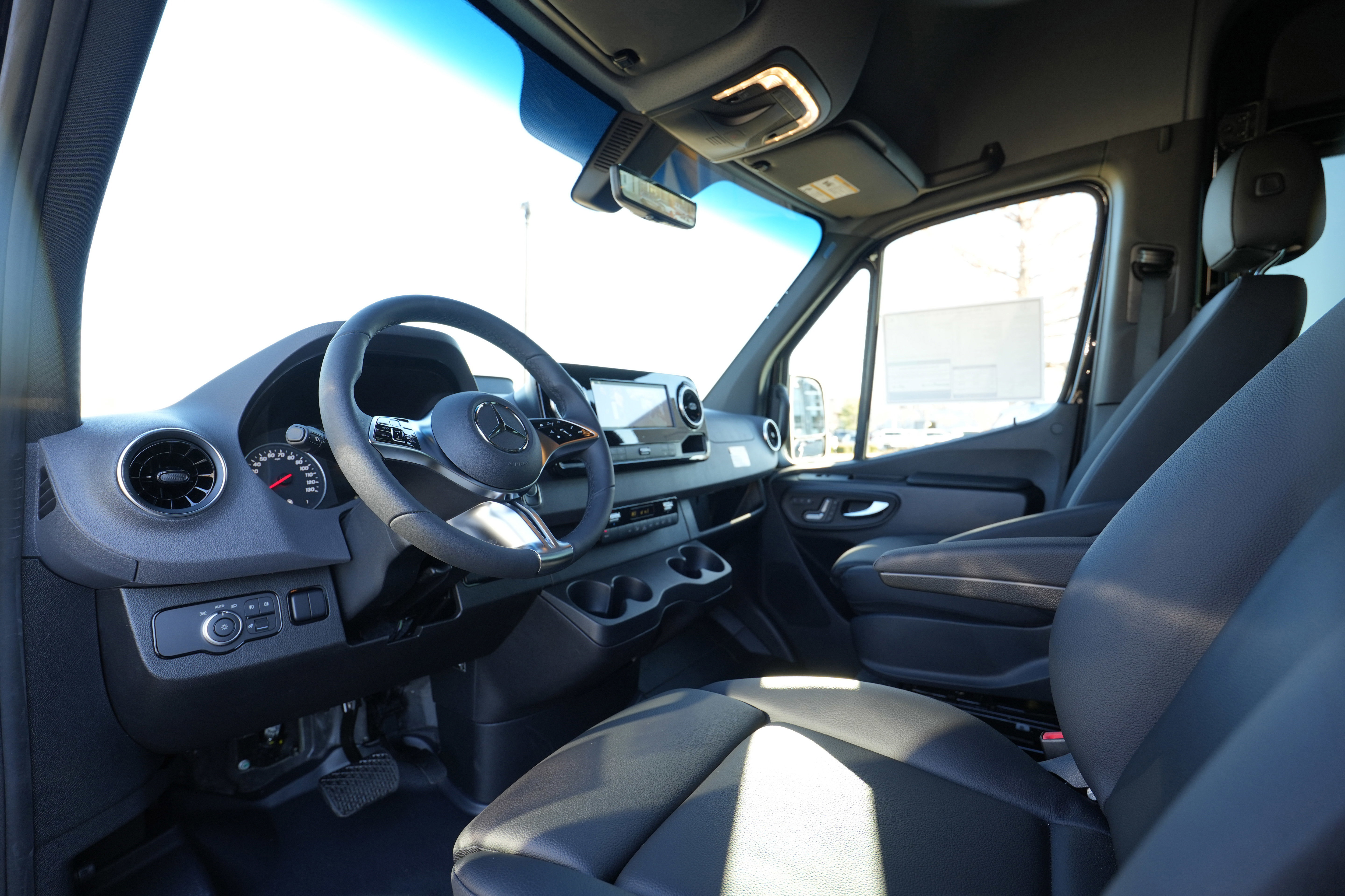 New 2026 Mercedes-Benz Sprinter 2500 image 38