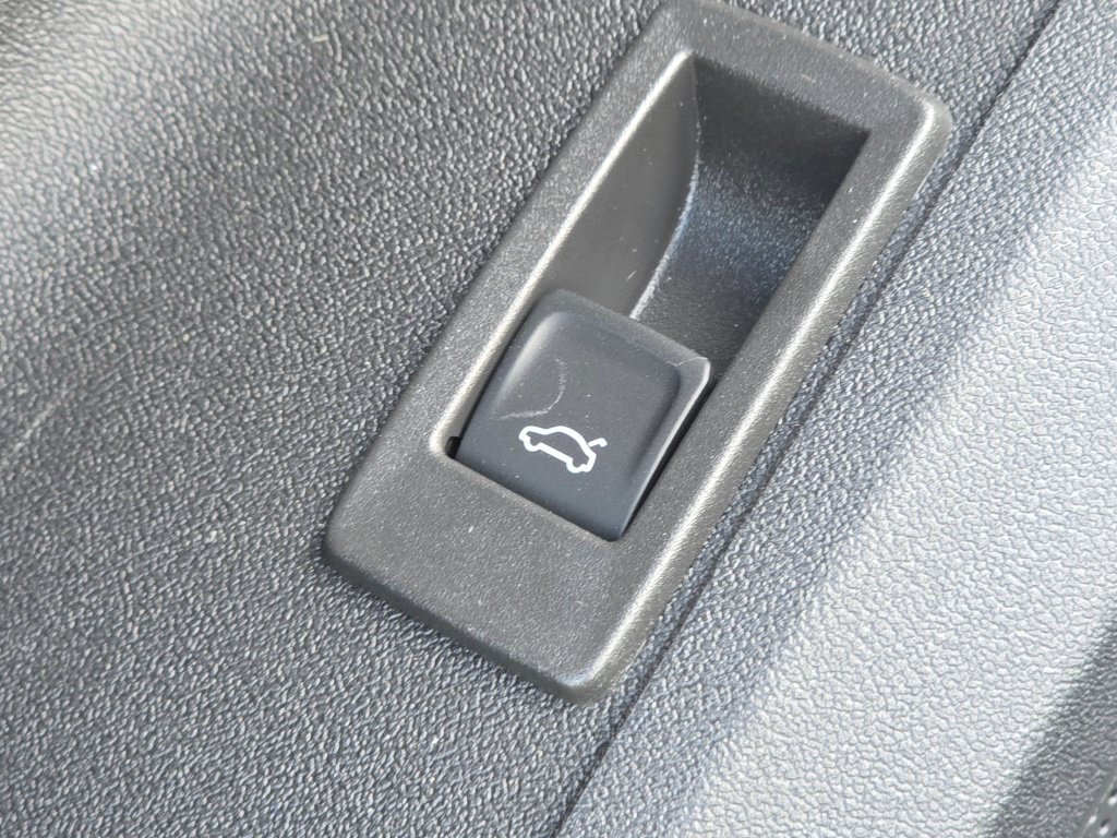 New 2026 Audi SQ5 Prestige AWD/4WD image 37