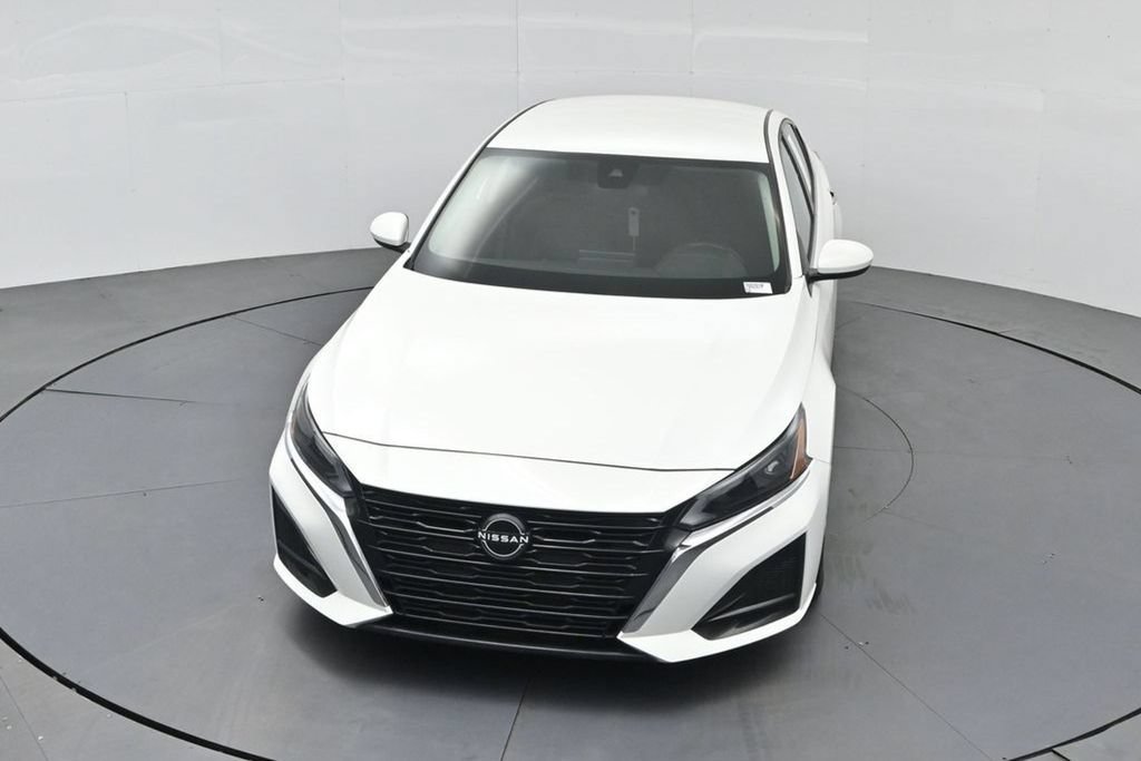 Used 2023 Nissan Altima 2.5 S FWD image 40