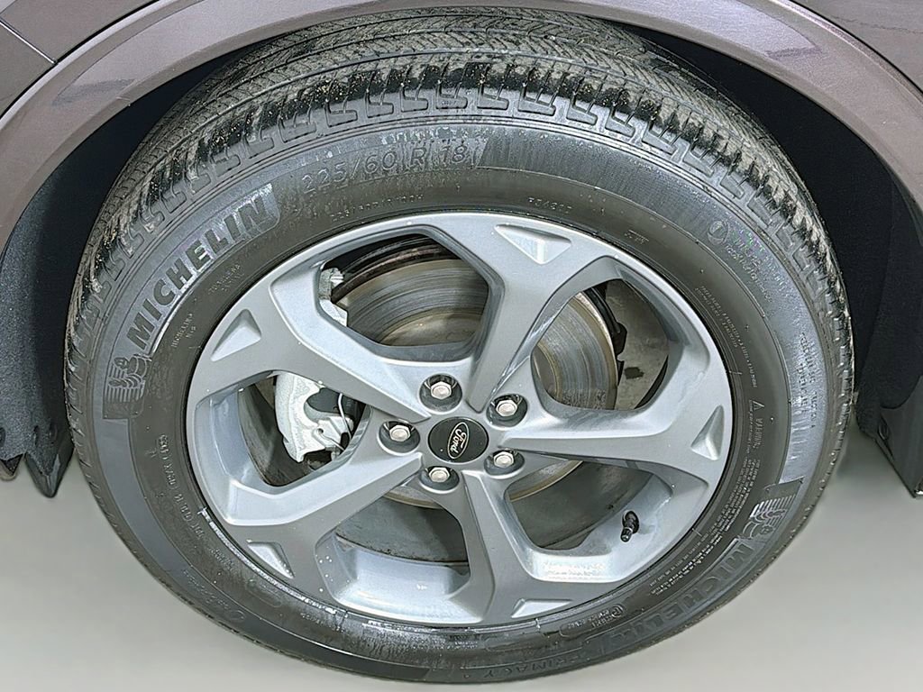 Certified 2023 Ford Escape ST-Line image 15