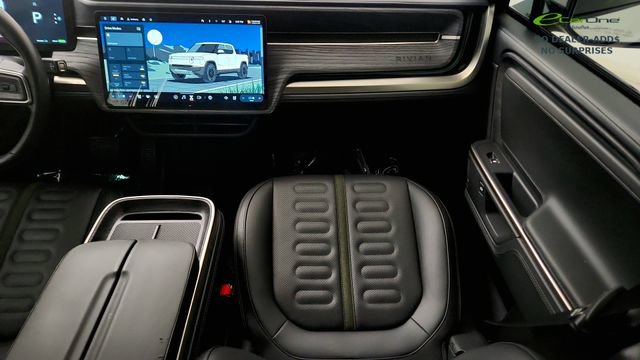 Used 2025 Rivian R1T Adventure AWD/4WD image 53