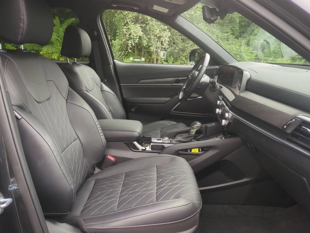 Used 2023 Kia Telluride SX Prestige X-Pro AWD/4WD image 29