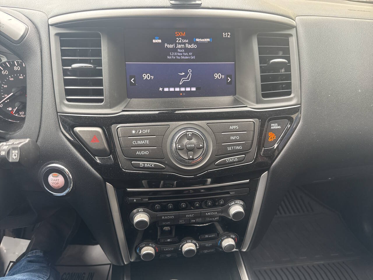 Used 2019 Nissan Pathfinder S AWD/4WD image 17