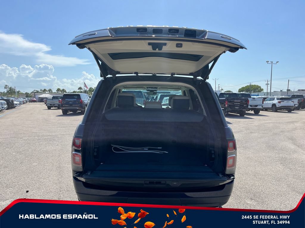 Used 2022 Land Rover Range Rover Autobiography AWD/4WD image 16