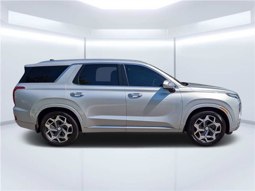 Certified 2022 Hyundai Palisade Calligraphy FWD image 2