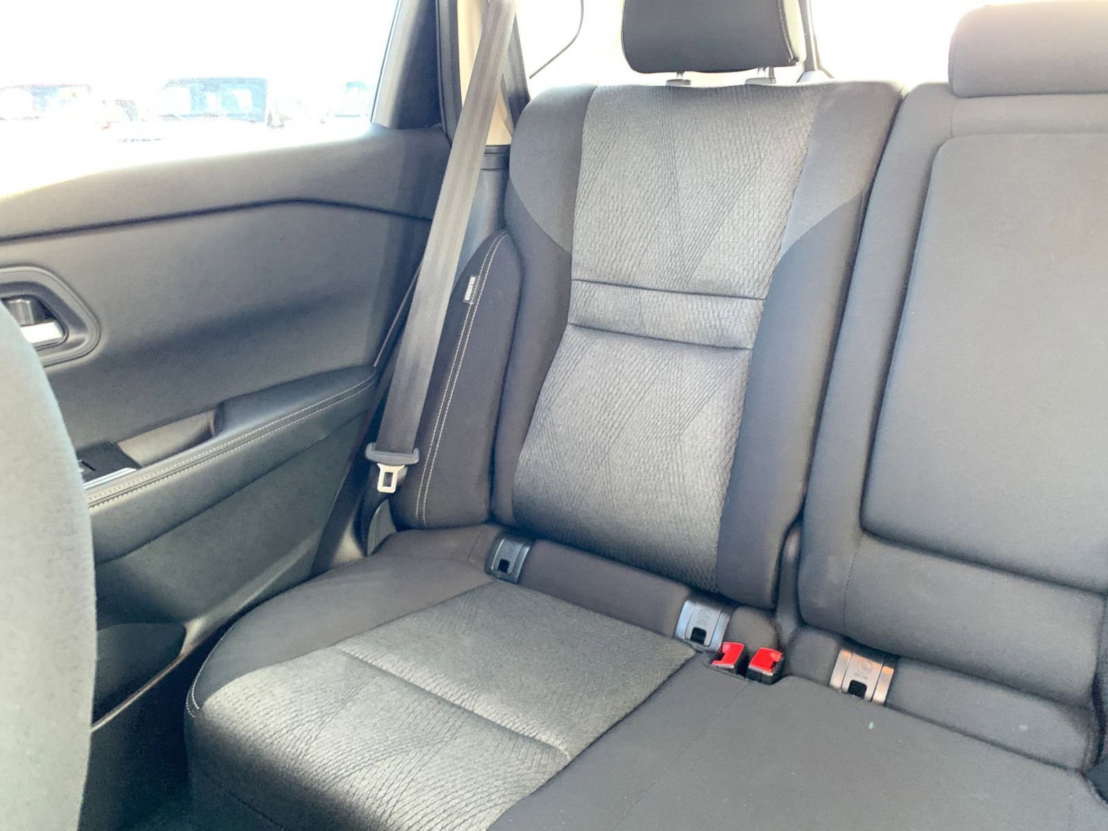 Used 2025 Nissan Rogue SV image 41